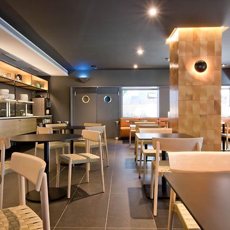Aparthotel Atenea Valles Гранолерс Екстериор снимка